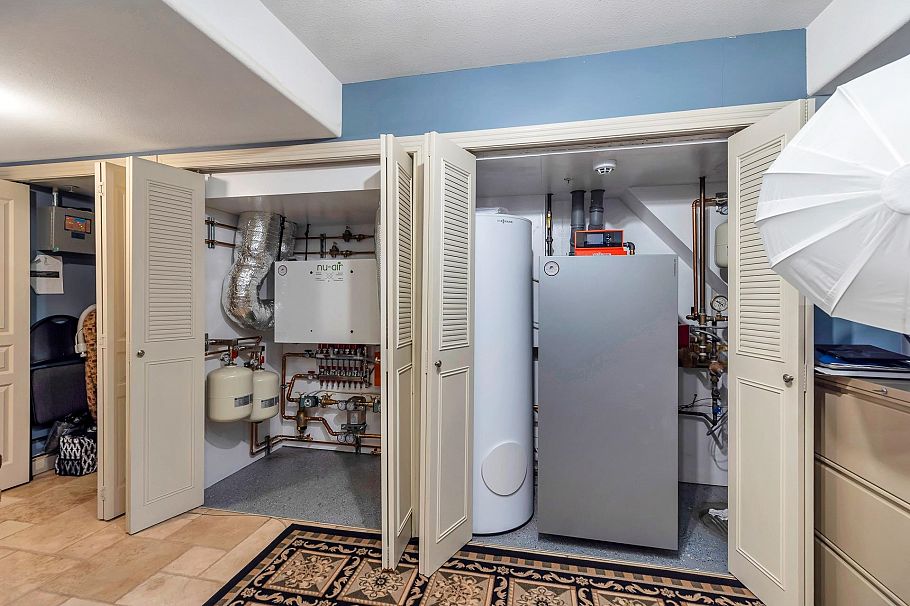 5062 Granville Street Vancouver, BC - 33