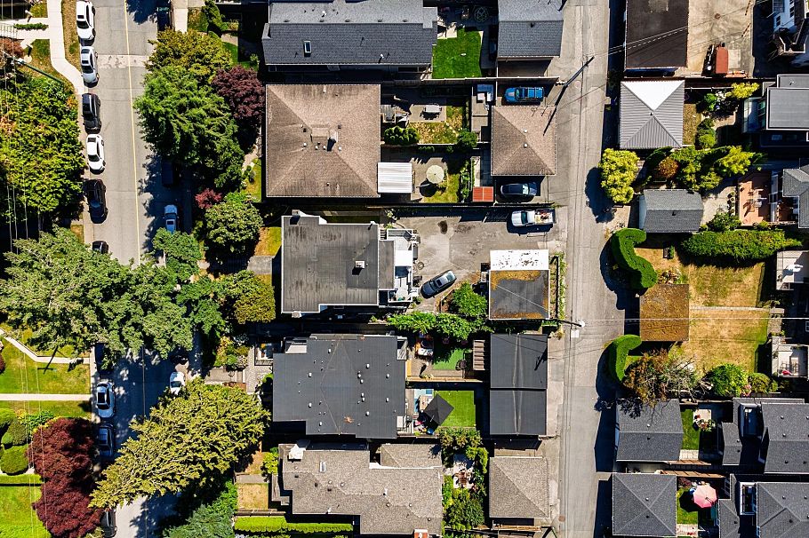 227-229 W 19th Street North Vancouver, BC - 15