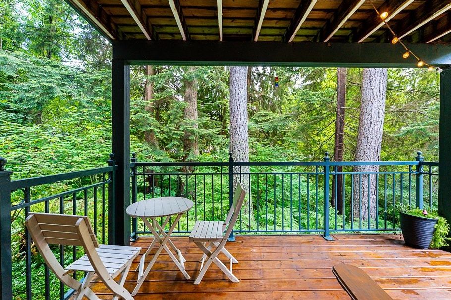 1174 Strathaven Drive North Vancouver, BC - 27