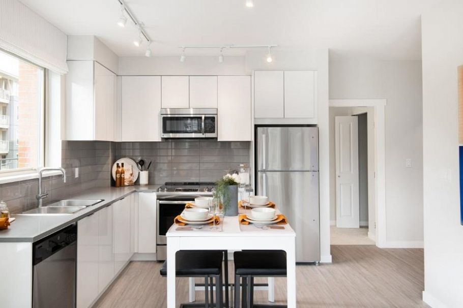 403 Apartment-2670 LIBRARY LANE, North Vancouver BC V7J 0B7 North Vancouver, BC - 6