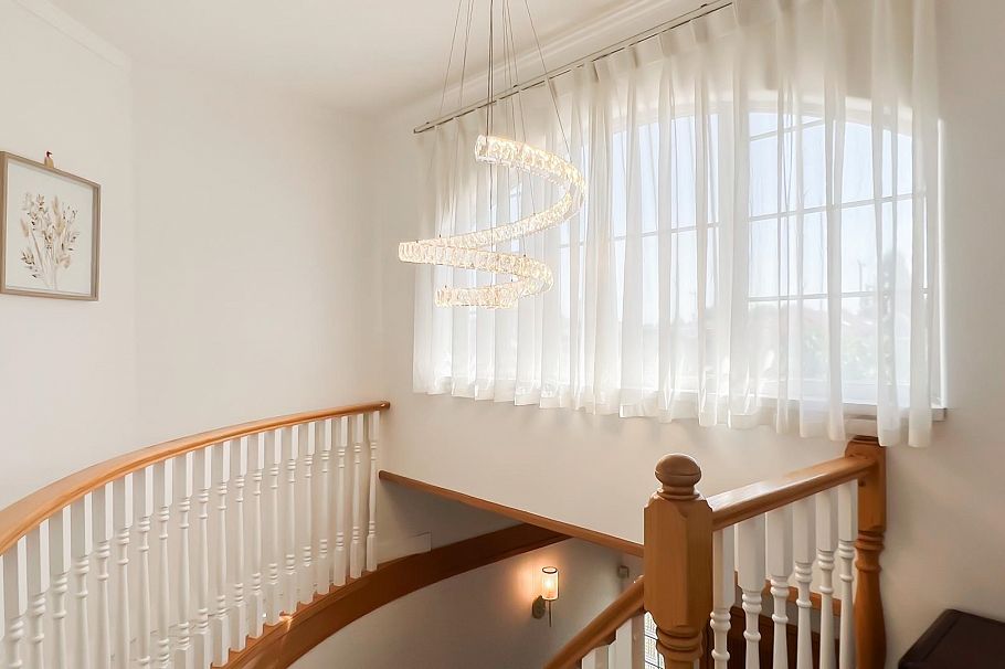 2083 E 53rd Avenue Vancouver, BC - 12