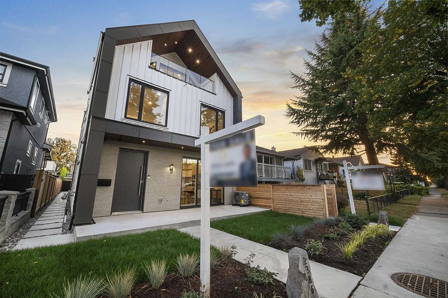 1 2386 E 45th Avenue Vancouver, BC - 25