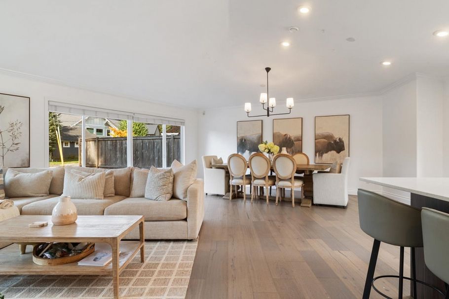 4168 Sunset Boulevard North Vancouver, BC - 6