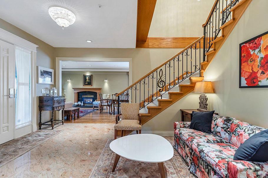 5062 Granville Street Vancouver, BC - 4