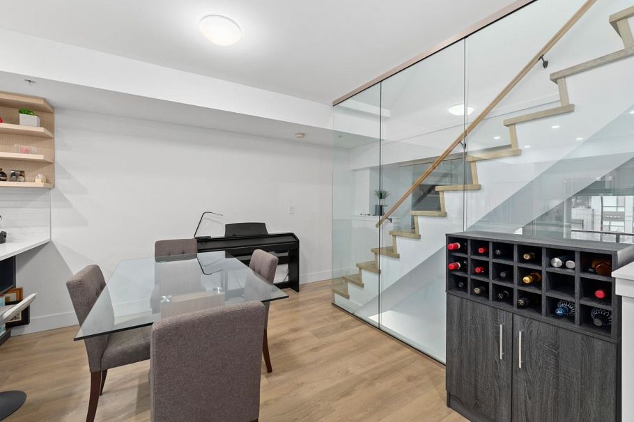 3 752 E 3rd Street North Vancouver, BC - 7