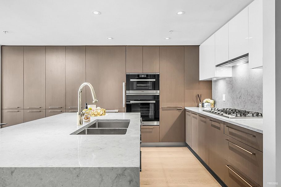 204 2089 W 43rd Avenue Vancouver, BC - 12