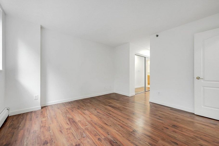 307 3061 E Kent Avenue North Vancouver, BC - 26