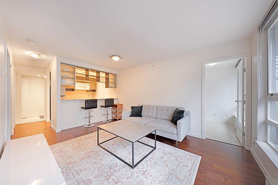 307 928 Beatty Street Vancouver, BC - 14