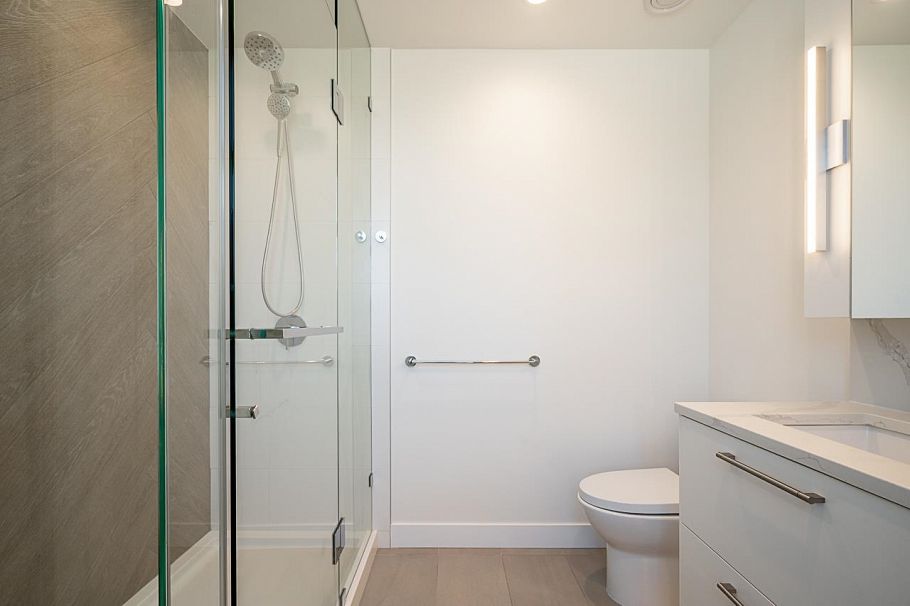 103 2035 Glenaire Drive North Vancouver, BC - 22