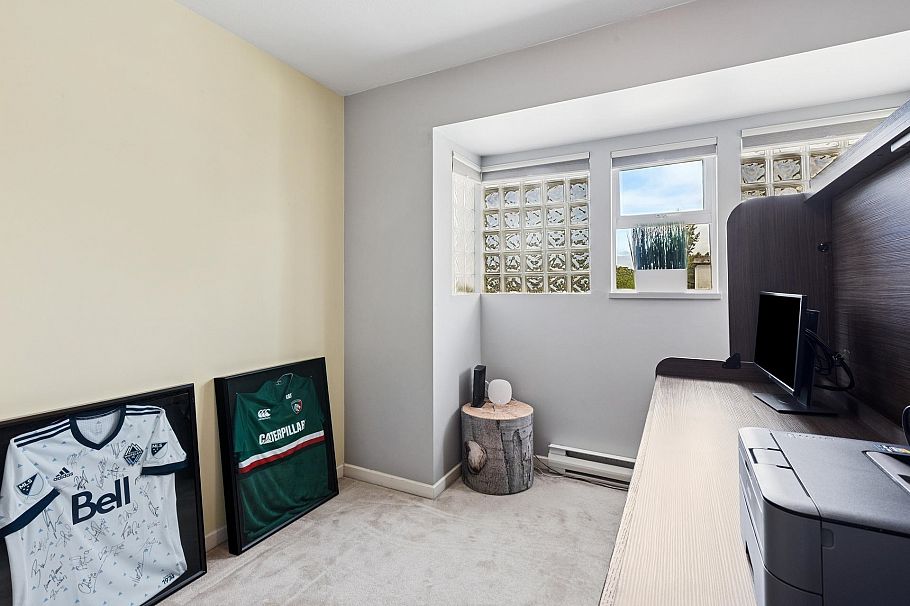 303 131 W 20th Street North Vancouver, BC - 26