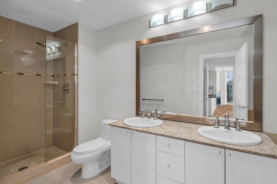 1905 1211 Melville Street Vancouver, BC - 21