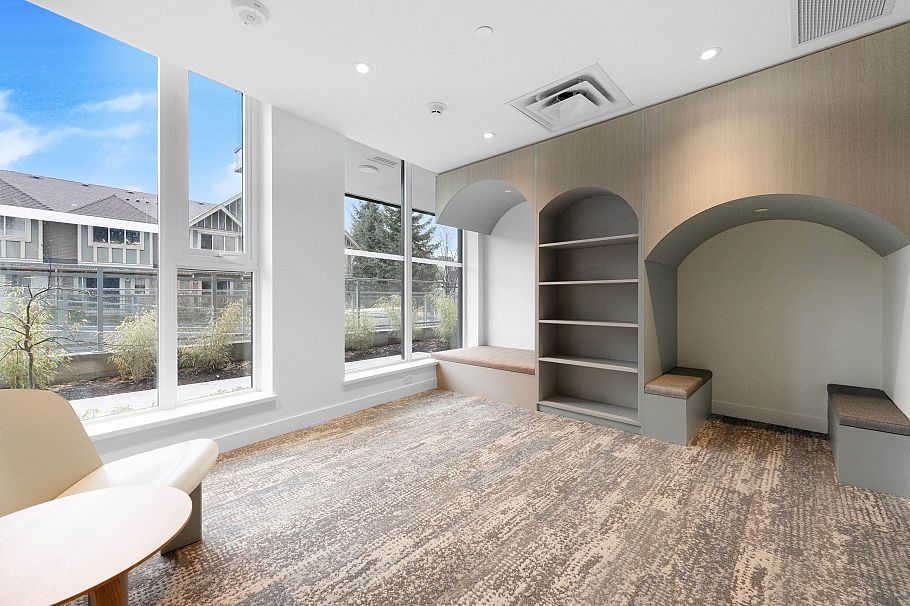 1408 5685 Halley Avenue Burnaby, BC - 2