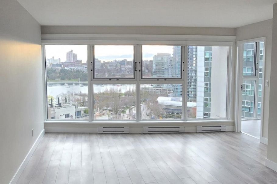 1204 1323 Homer Street Vancouver, BC - 2