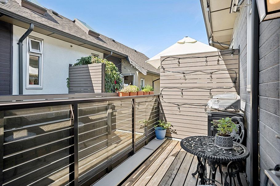 1683 Kitchener Street Vancouver, BC - 17