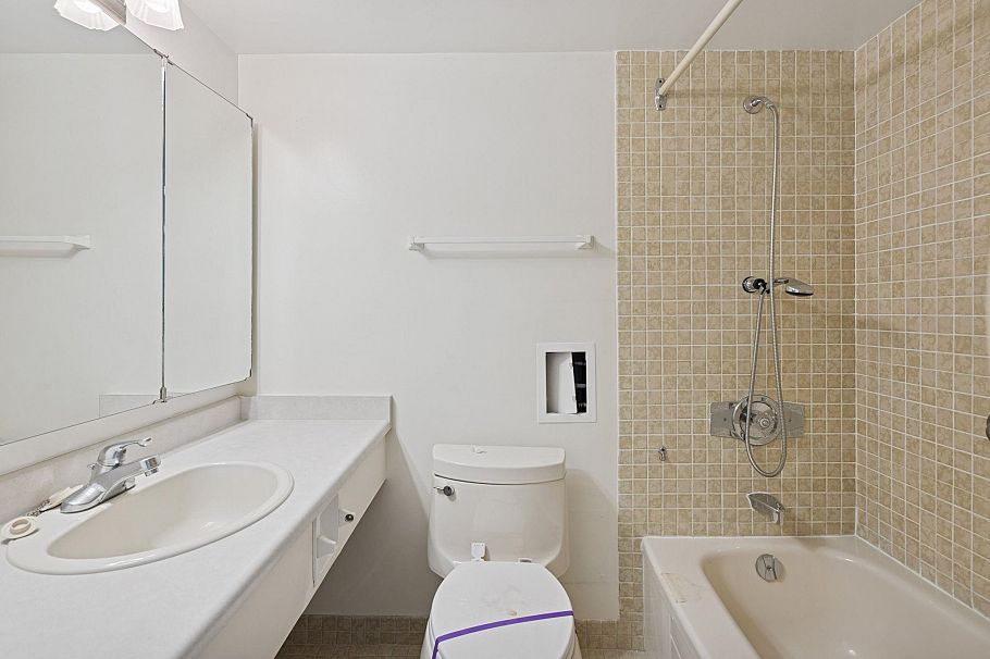 301 1995 Beach Avenue Vancouver, BC - 15