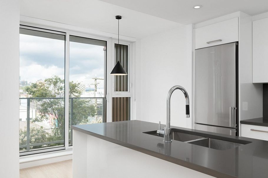 301 933 E HASTINGS STREET, Vancouver BC V6A 0G6 Vancouver, BC - 5