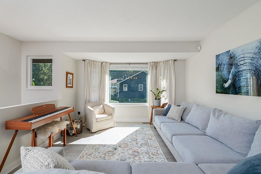 625 Seymour Court North Vancouver, BC - 5