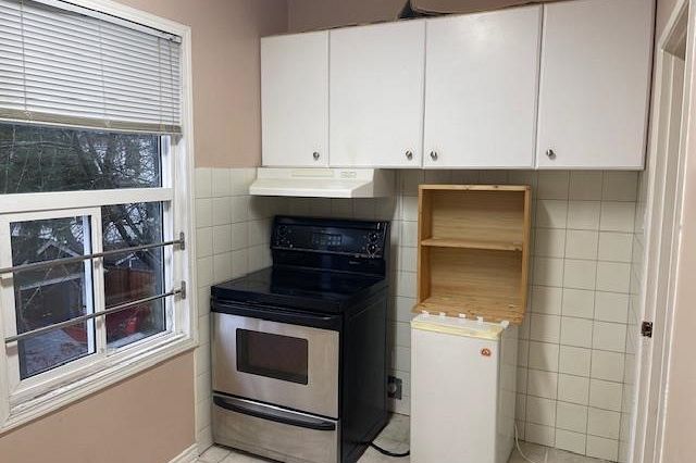 3034 Glen Drive Vancouver, BC - 21