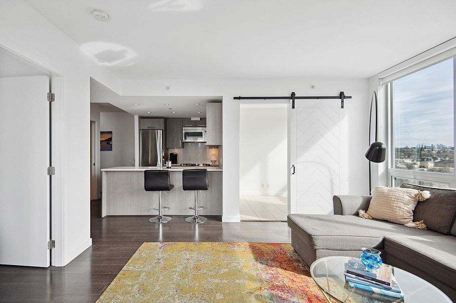 808 933 E Hastings Street Vancouver, BC - 9