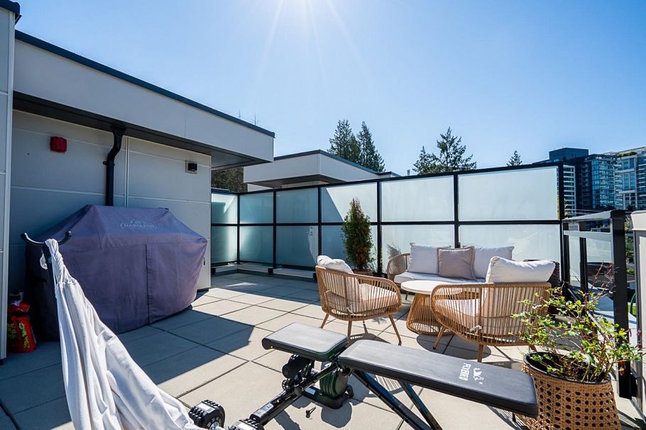 103 2035 Glenaire Drive North Vancouver, BC - 27