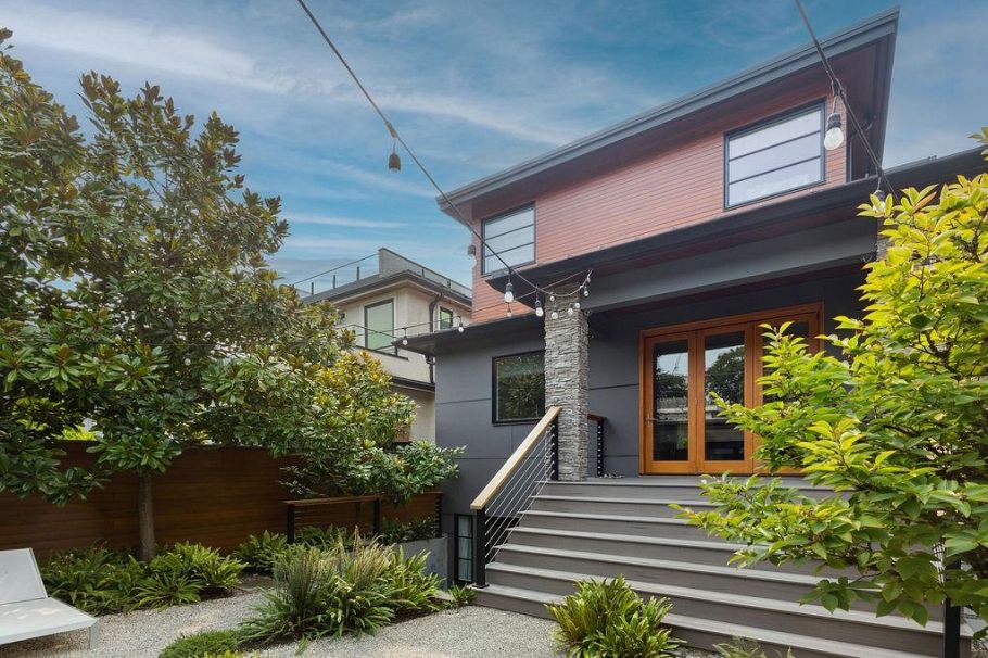 3963 W 20th Avenue Vancouver, BC - 5