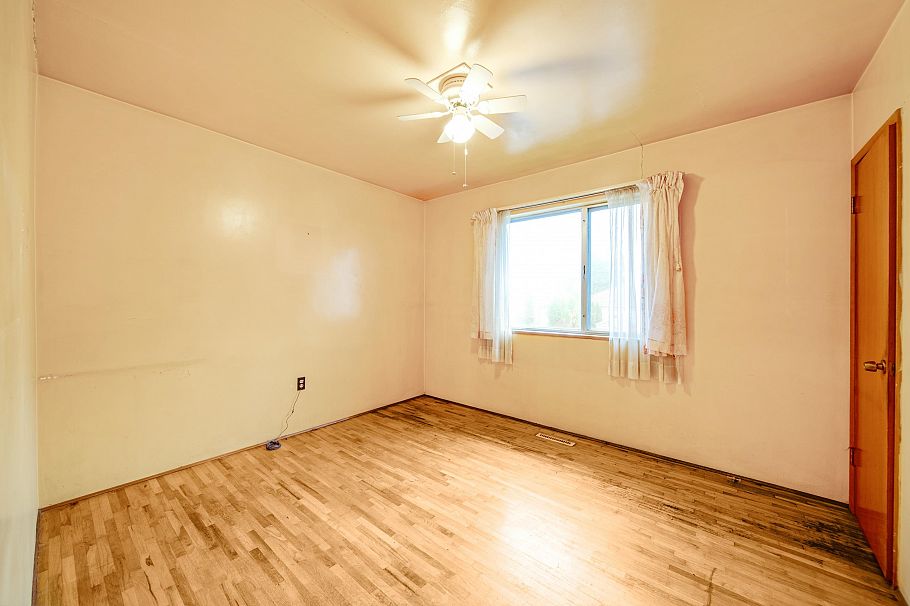 5284 Slocan Street Vancouver, BC - 6