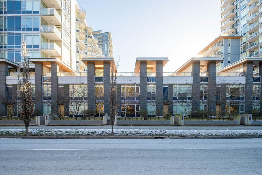 3518 Marine Way Vancouver, BC - 37