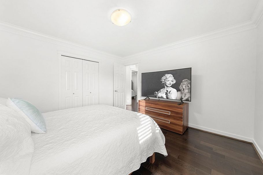 2733 Tempe Glen Drive North Vancouver, BC - 27