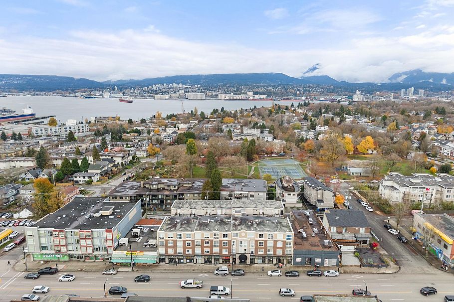 PH6 2265 E Hastings Street Vancouver, BC - 35