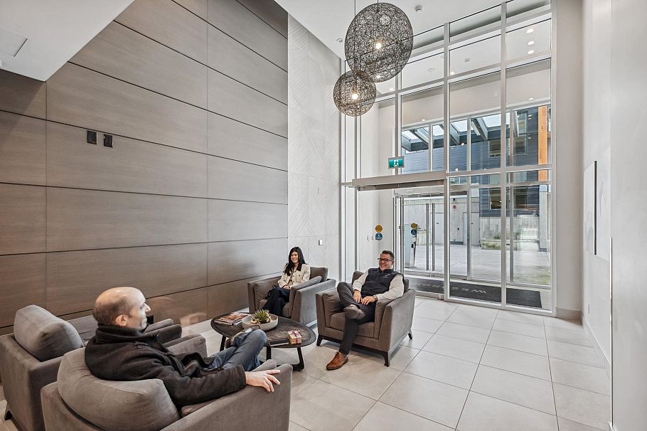 702 3581 E Kent Ave North Vancouver, BC - 28