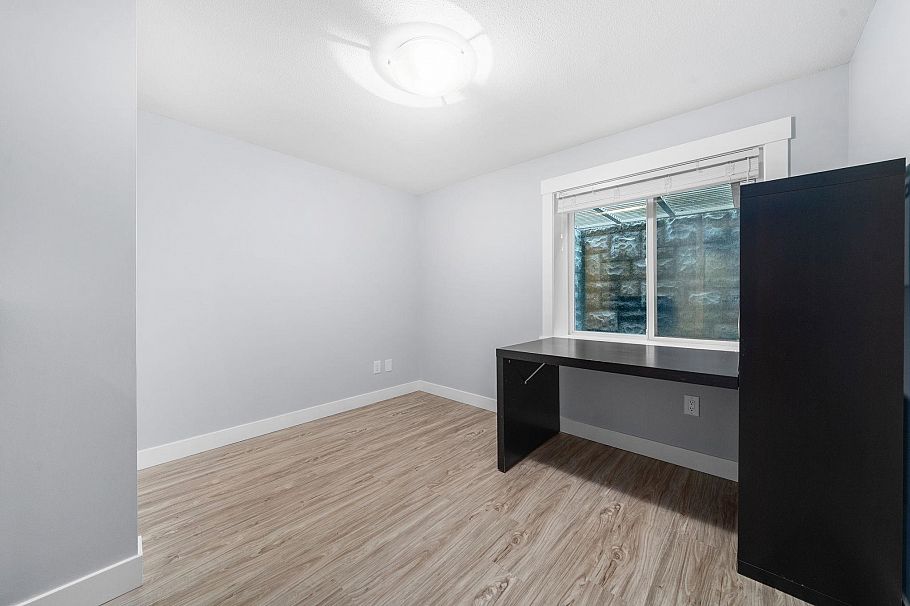 2733 Tempe Glen Drive North Vancouver, BC - 35