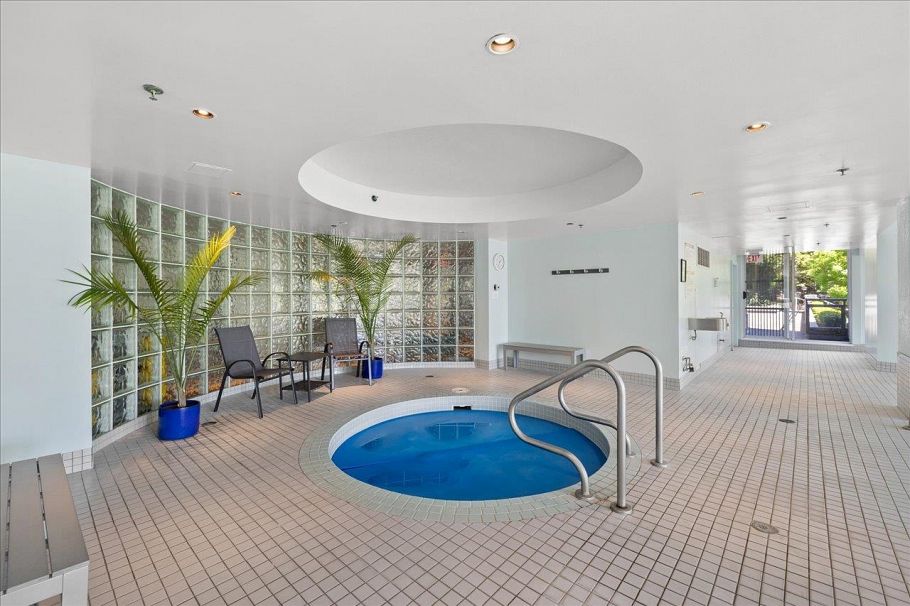 307 3061 E Kent Avenue North Vancouver, BC - 34