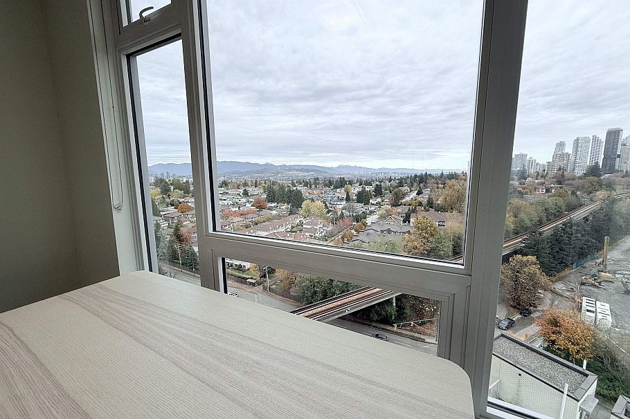 2101 5470 Ormidale Street Vancouver, BC - 16