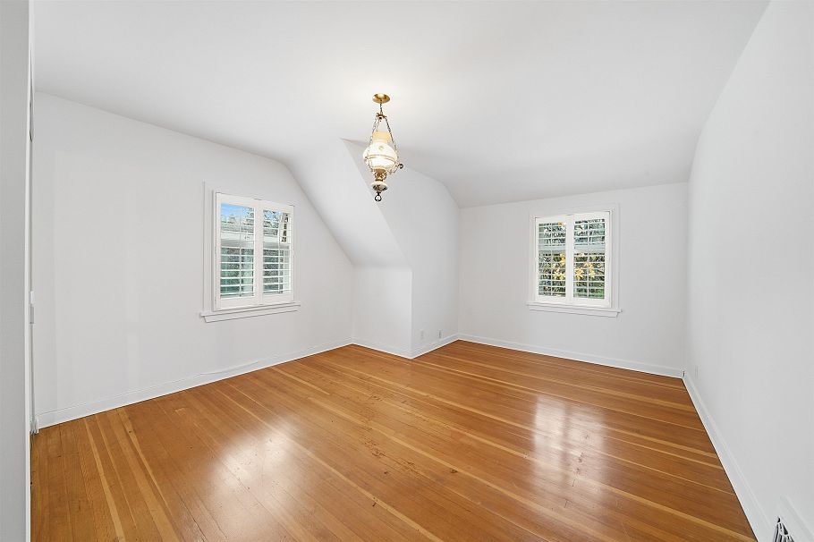 5761 Holland Street Vancouver, BC - 27