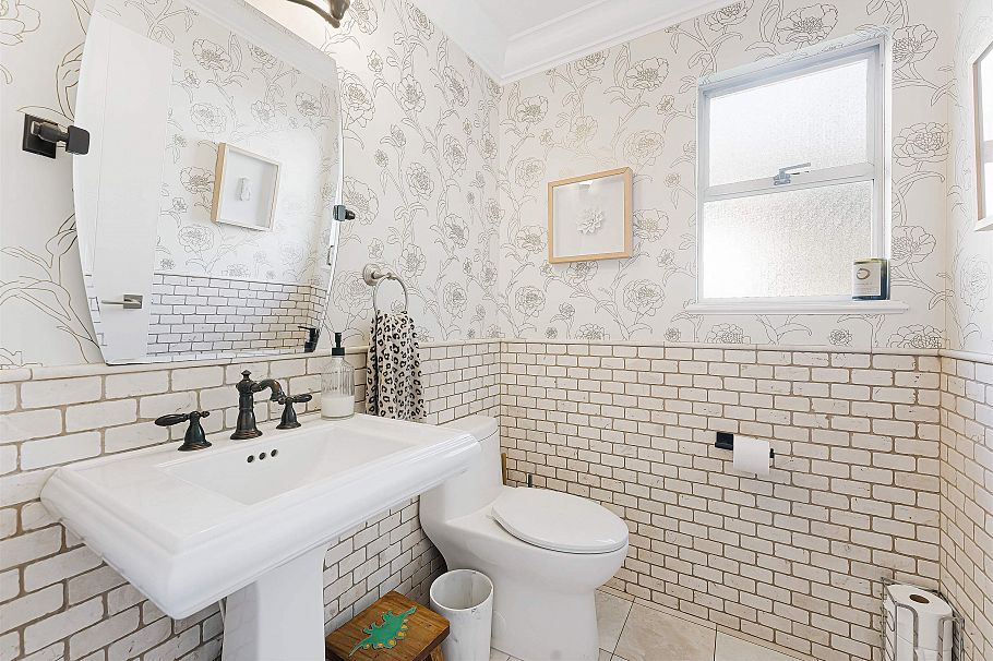 3968 Frames Place North Vancouver, BC - 15