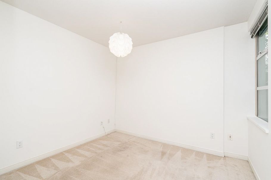 106 2575 W 4th Avenue Vancouver, BC - 19