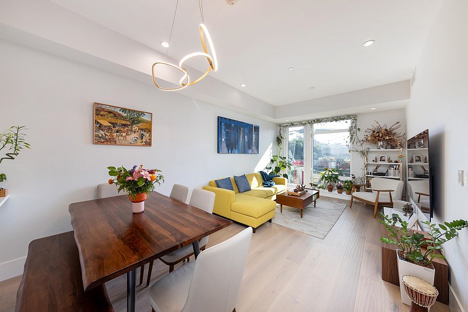 205 1591 Bowser Avenue North Vancouver, BC - 7