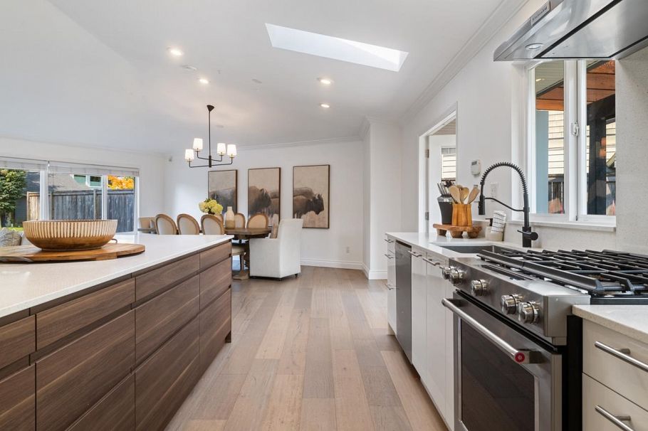 4168 Sunset Boulevard North Vancouver, BC - 7