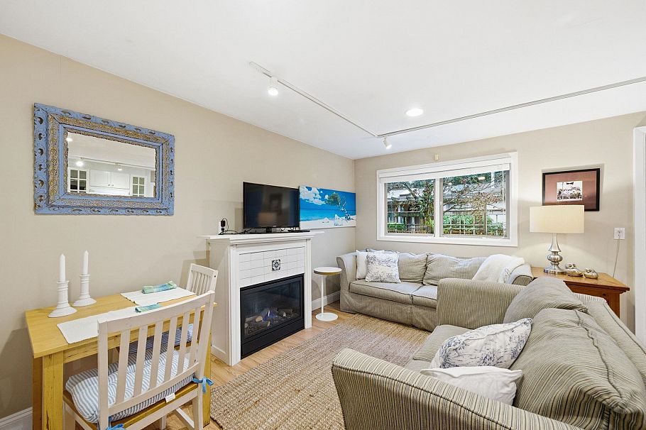 Garden Suite 2233 ALDEN LANE, North Vancouver BC V7P 2J7 North Vancouver, BC - 2