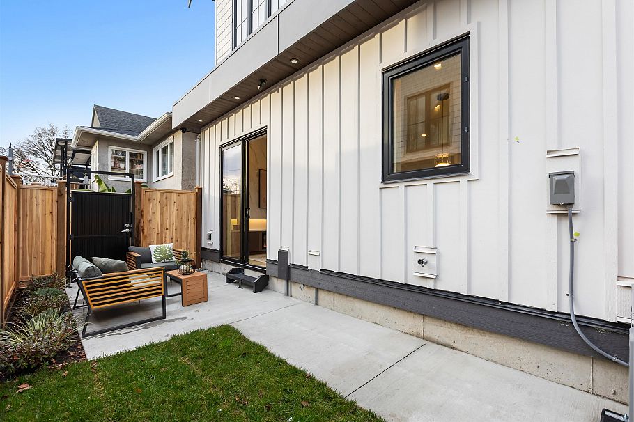 2 546 E 46th Avenue Vancouver, BC - 22