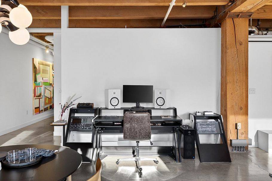 411 55 E Cordova Street Vancouver, BC - 17