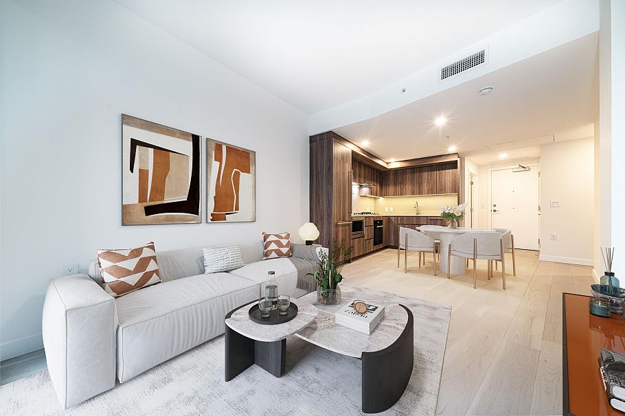 213 5212 Cambie Street Vancouver, BC - 1