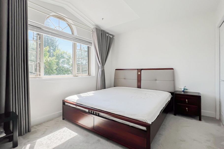 2083 E 53rd Avenue Vancouver, BC - 19