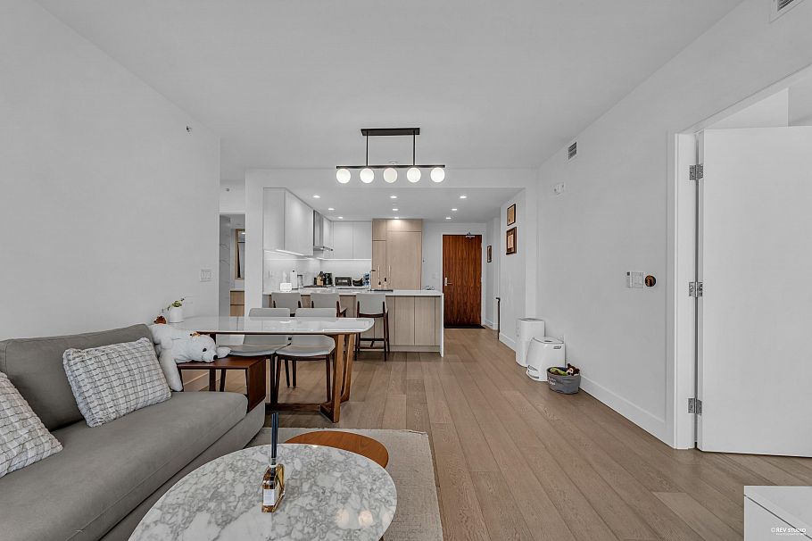 308 177 W 3rd Street North Vancouver, BC - 10