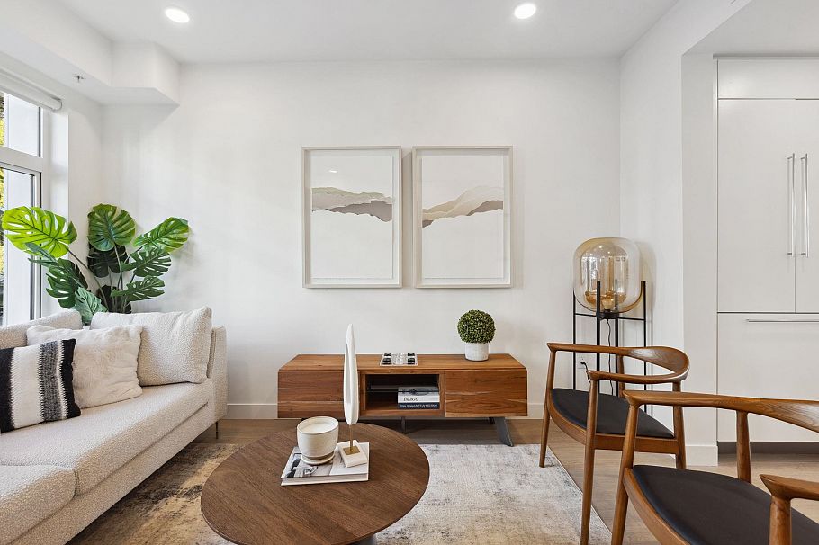 222 1010 W 47th Avenue Vancouver, BC - 2