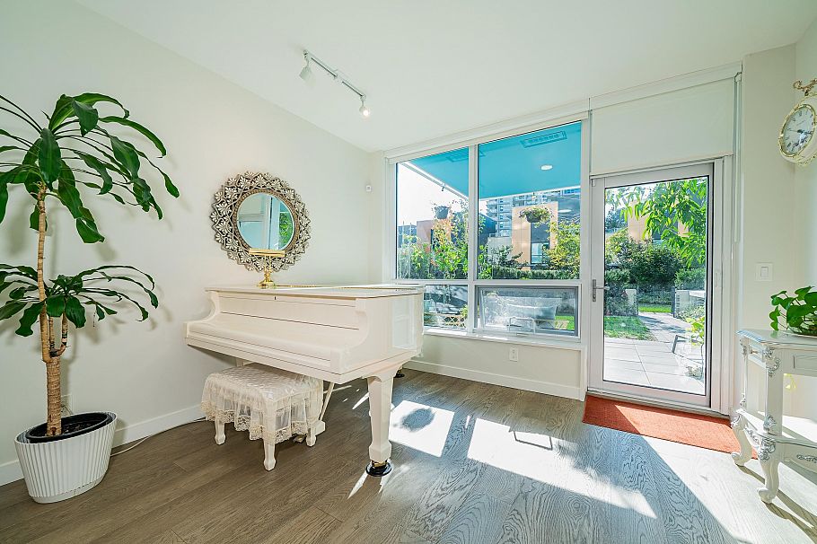 101 5608 Berton Avenue Vancouver, BC - 6