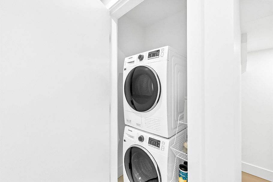 315 2250 E 1st Avenue Vancouver, BC - 23