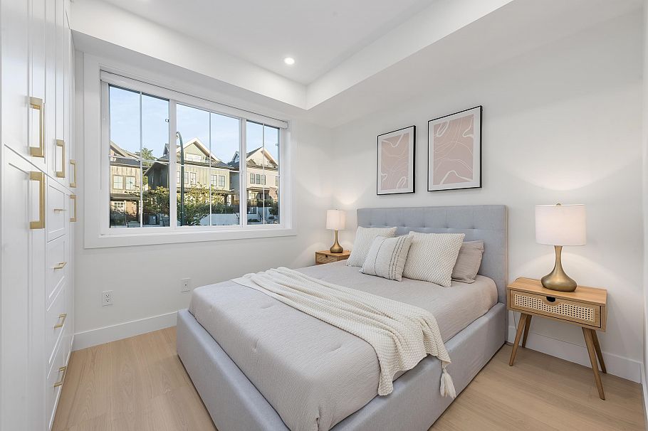 1 4855 Dumfries Street Vancouver, BC - 12