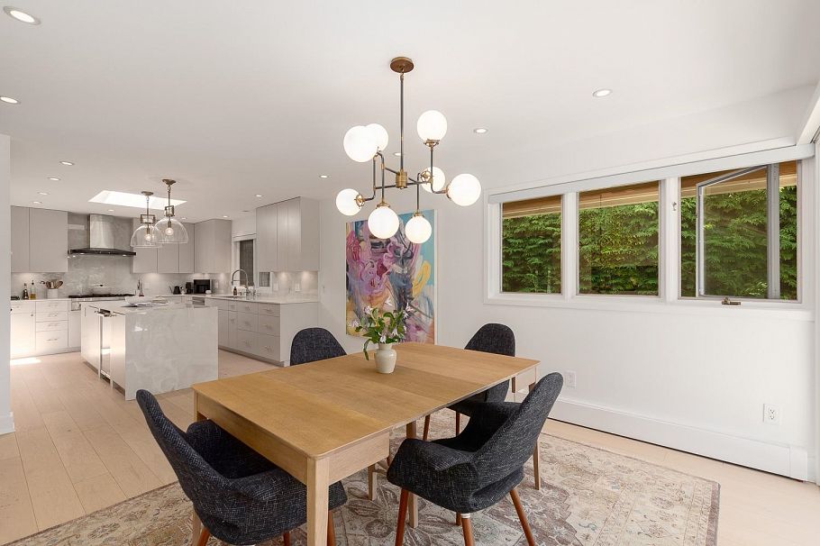 3179 W 49th Avenue Vancouver, BC - 9