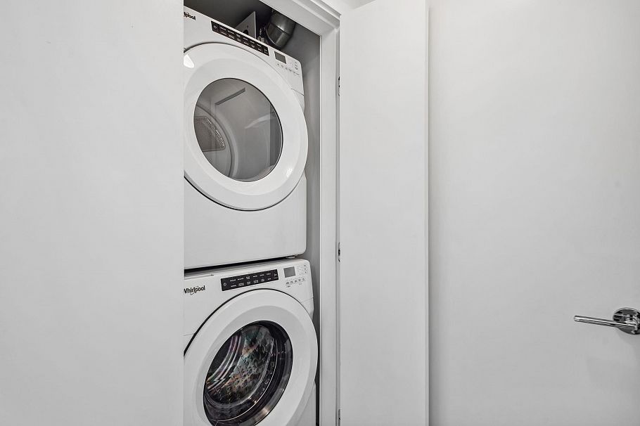 702 3581 E Kent Ave North Vancouver, BC - 16